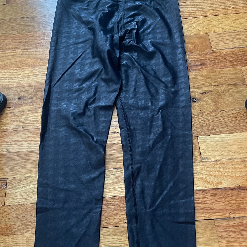 Carbon 38 Liquid Houndstooth Leggings Size Medium